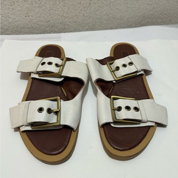 TOPSHOP Soft Leather White Buckled Strap Slippers, Size 6.5 (Retail $75) - Picture 1 of 6